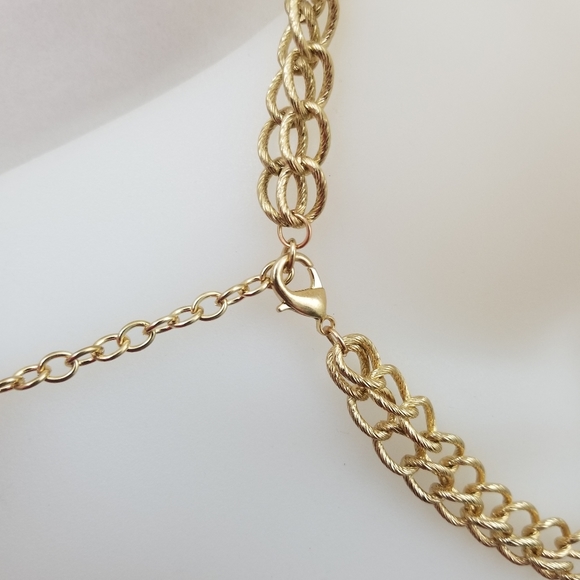 Tiered Necklace in Goldtone - Picture 4 of 4